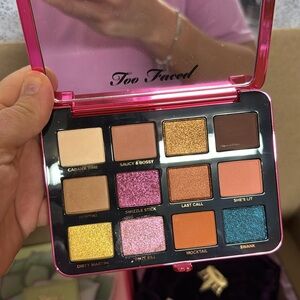 Too faced “palm springs” palette 💕✨